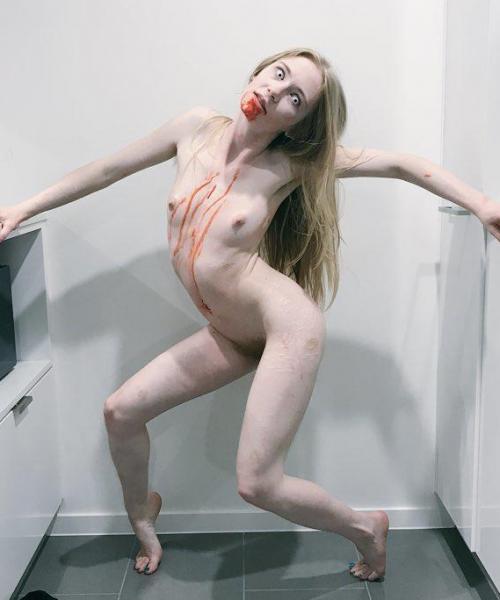 Petite Nymphet contest photo