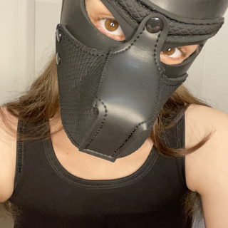 Theslutpup photo