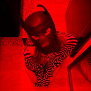 Theslutpup photo