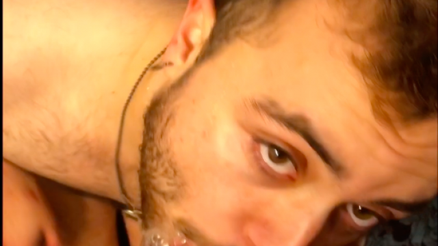 Sloppy blowjob and surprise squirt video from Haskell Holland