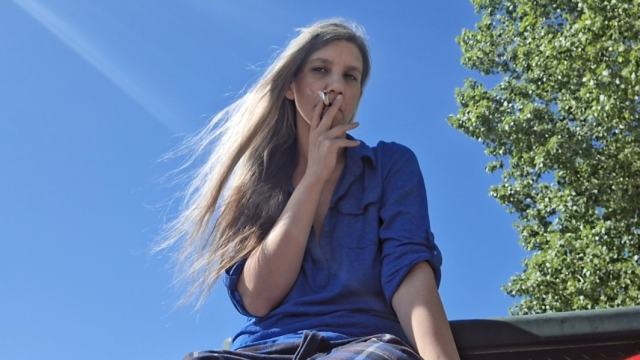 Windy Day Smoke video from Valerie Rayne