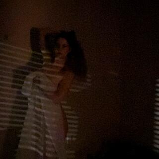 Victoria Vanity photo