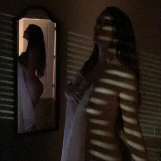 Victoria Vanity photo