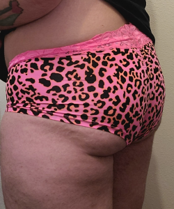 Mistrex Nour at APClips.com