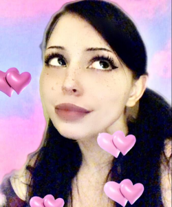 Violetta at APClips.com