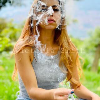 Victoria Smith TV photo