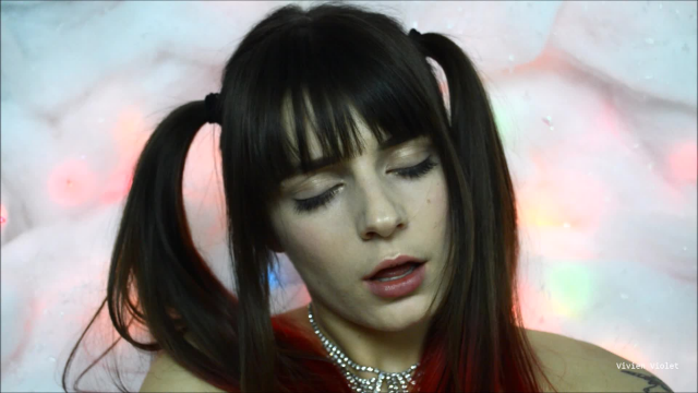 Beautiful Agony HD video from Pregnant Vivien