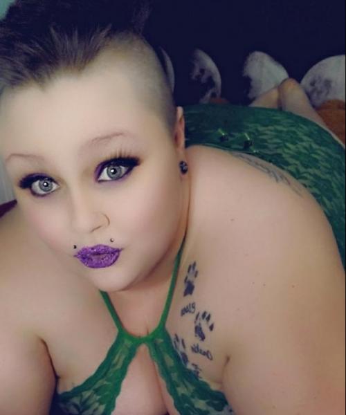 Vixey Maeve contest photo