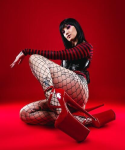 Xkristyleex at APClips.com