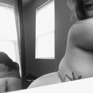 Sensual photo gallery by XLuvAnax