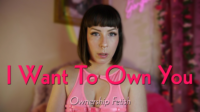 I Want To Own You video from Mistress Macabre