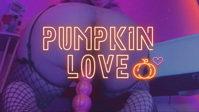 Pumpkin Love video from Peaches