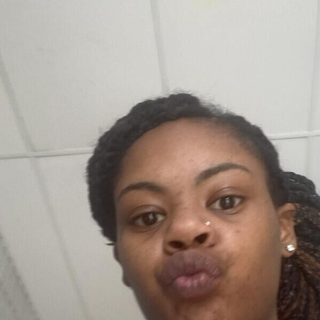 Ms Cherry APClips.com profile